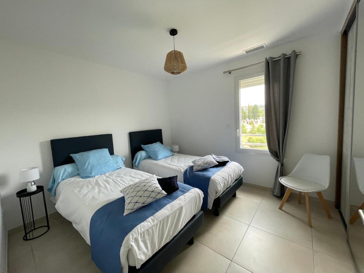 Val Des Bruyeres - Gite 15Mn Pezenas Avec Terrasse Et Cour Close - Parking Privatif Securise - Wifi Ftth Gratuit Neffies Экстерьер фото